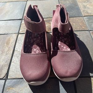 Women’s Skechers Flex Maryjane w/ Memory Foam, Pink, sz 9, NEW In Box